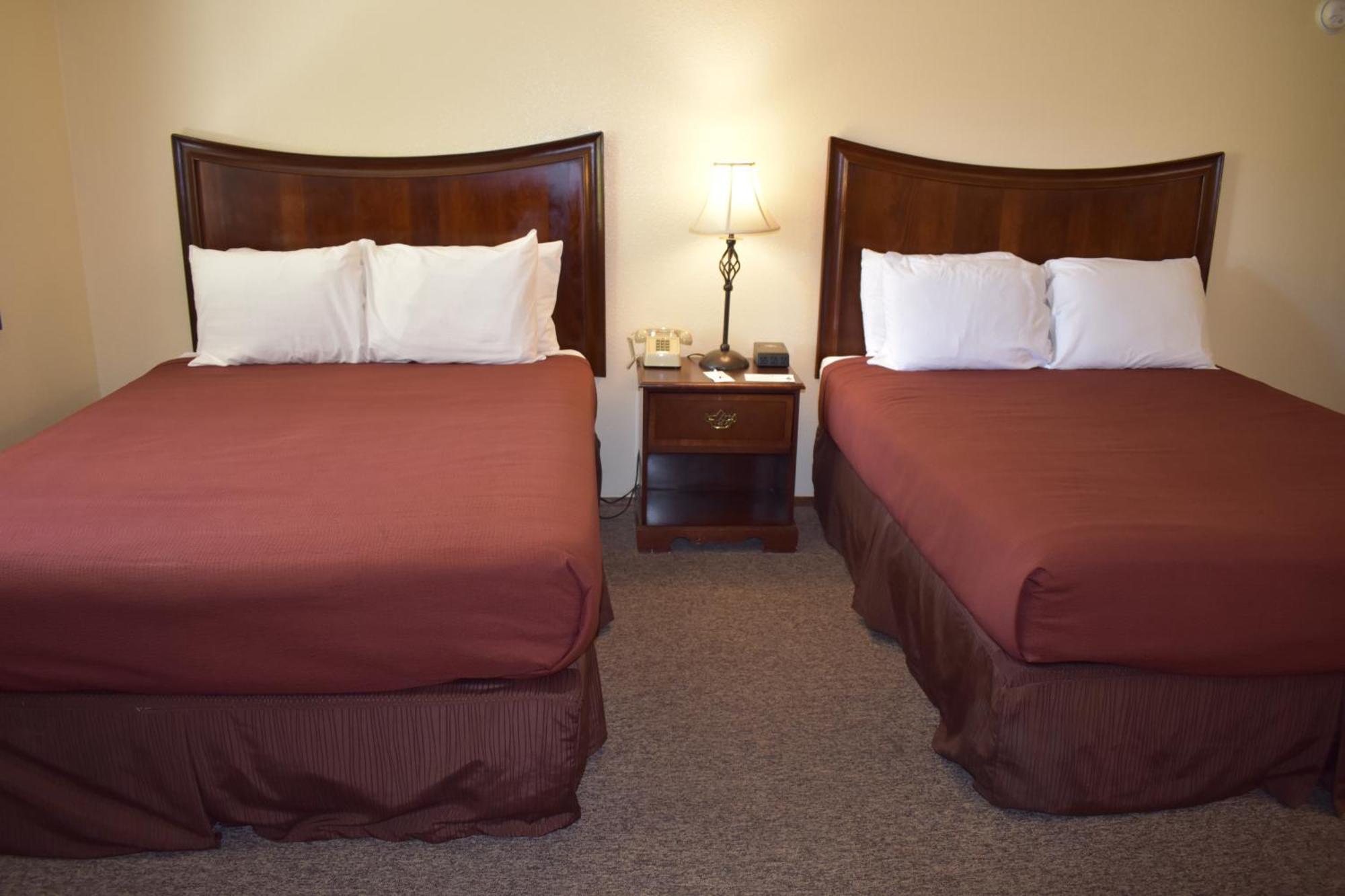 Lazy J Ranch Motel Three Rivers Exterior photo