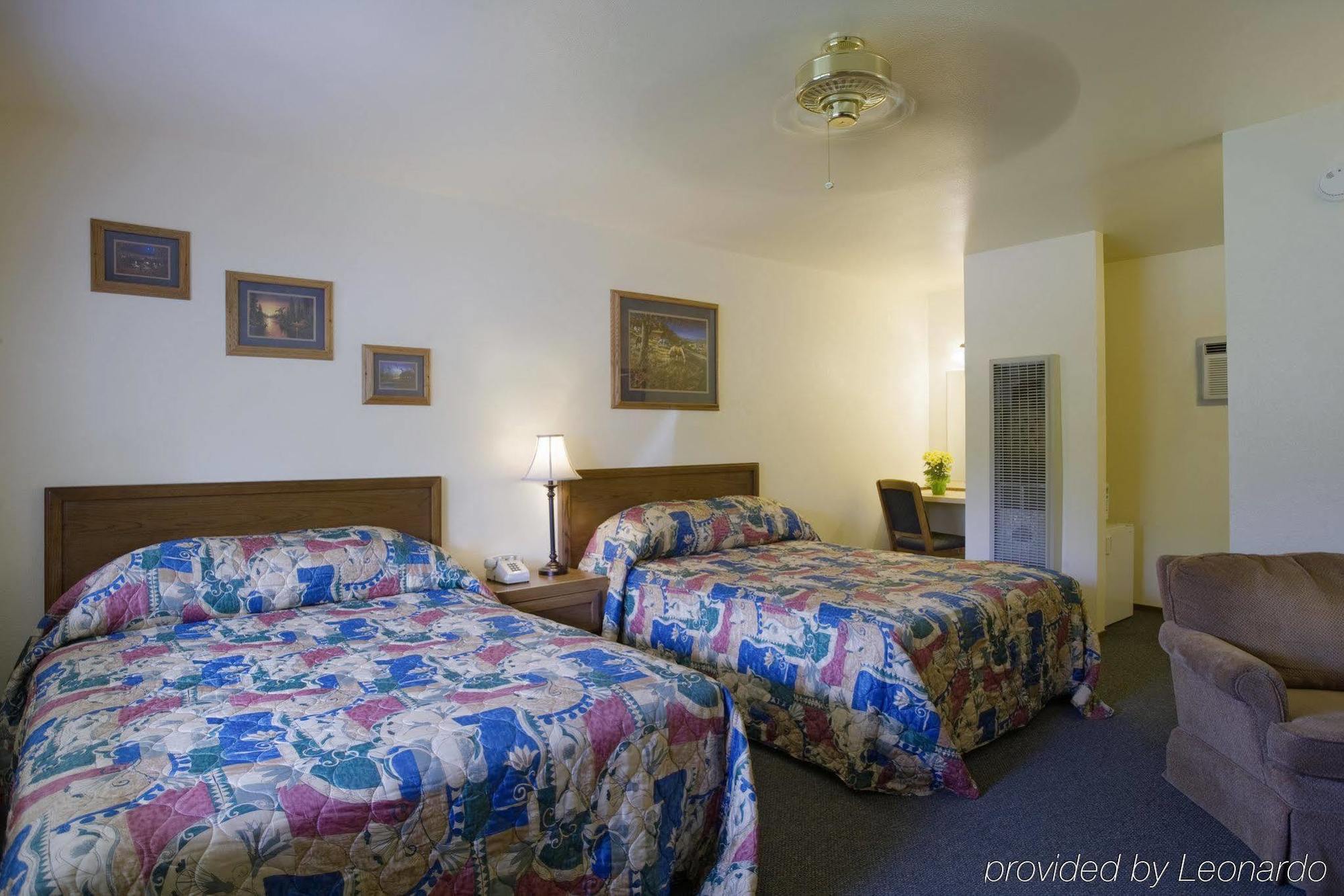 Lazy J Ranch Motel Three Rivers Room photo
